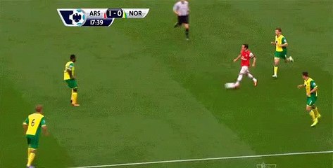 Flash gordon plays football