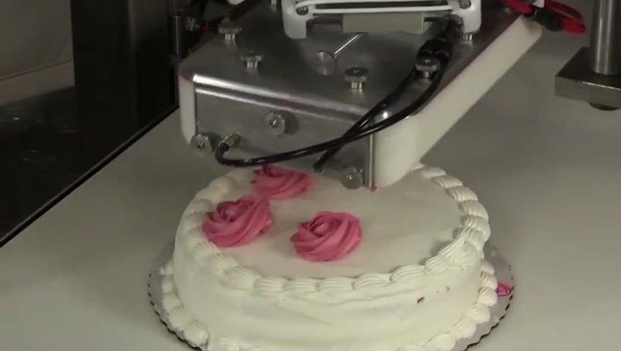 Watch These Sweet Cake Decorating Machines That Will Blow Your Mind ...