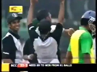 Funny Cricket Clip Sri Lanka Club Cricket