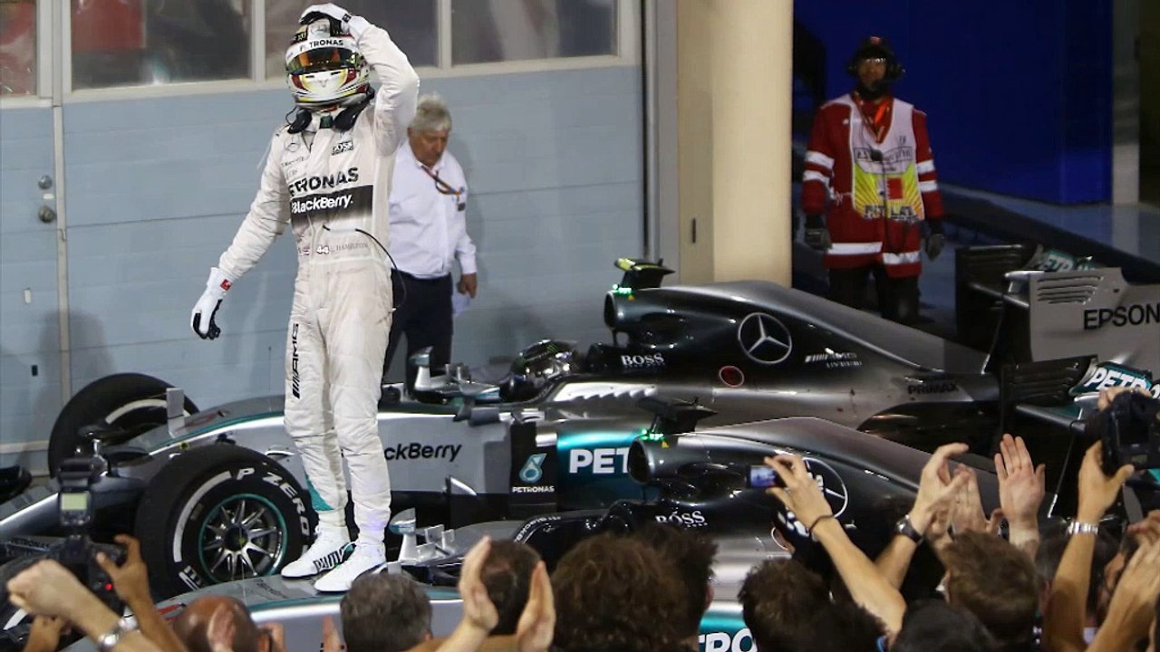 F1: Lewis Hamilton feiert auch in Bahrain