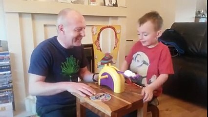 Ce jeu pour enfant est juste énorme !