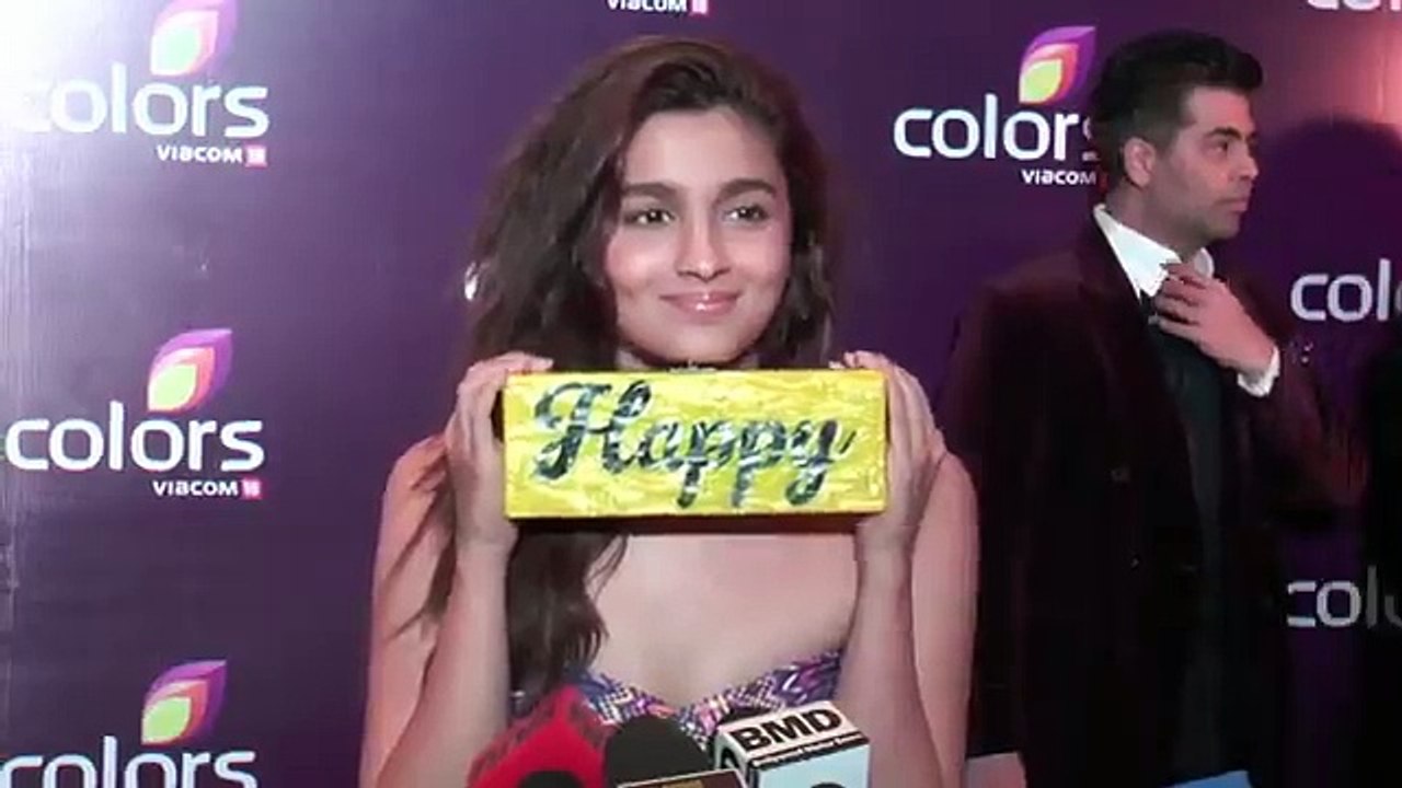 Hilarious Video - Alia Bhatt's PRANK on the Crew