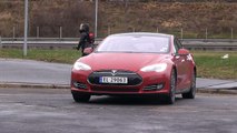 Tesla Model S Customer Stories - Winter Driving in Norway