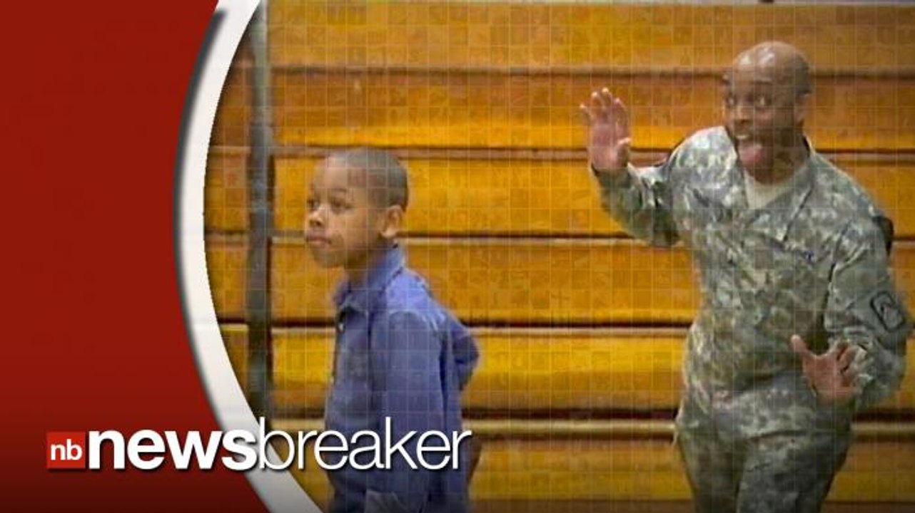 North Carolina Military Father Surprises Son in School Picture 'Photo Bomb' Homecoming