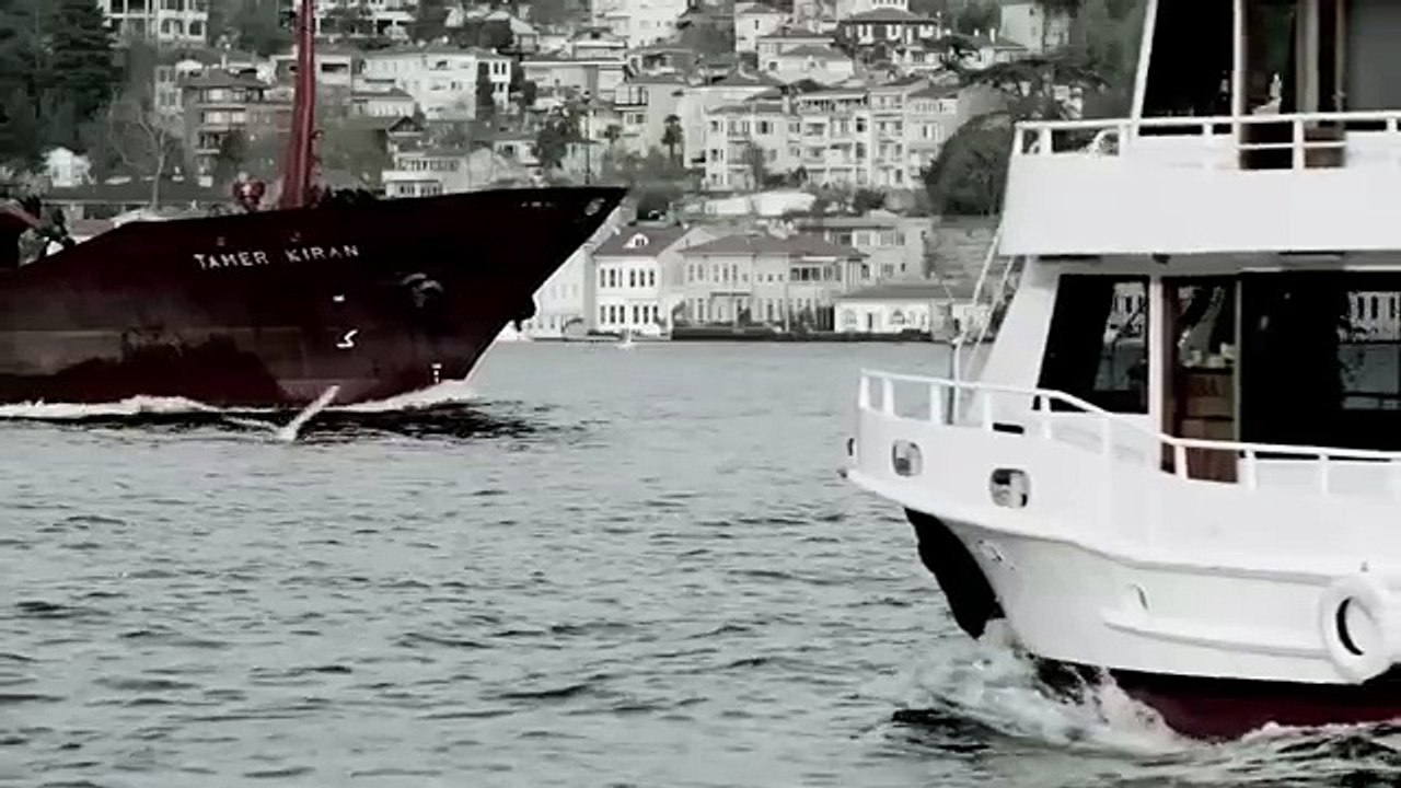 [LOL EXA] Ahmet Selçuk İlkan Ft. Zara - Hatırlar Mısın (Official Video)