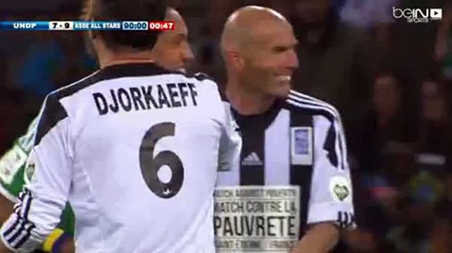 Charity match - Zidane, Ronaldo and Friends v. ASSE All Stars Zidane free-kick, last chance to score