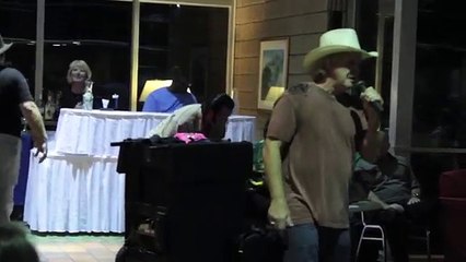 Gene Hodge sings 'CRAWFISH' Sheffield Remembers 2013 (video)