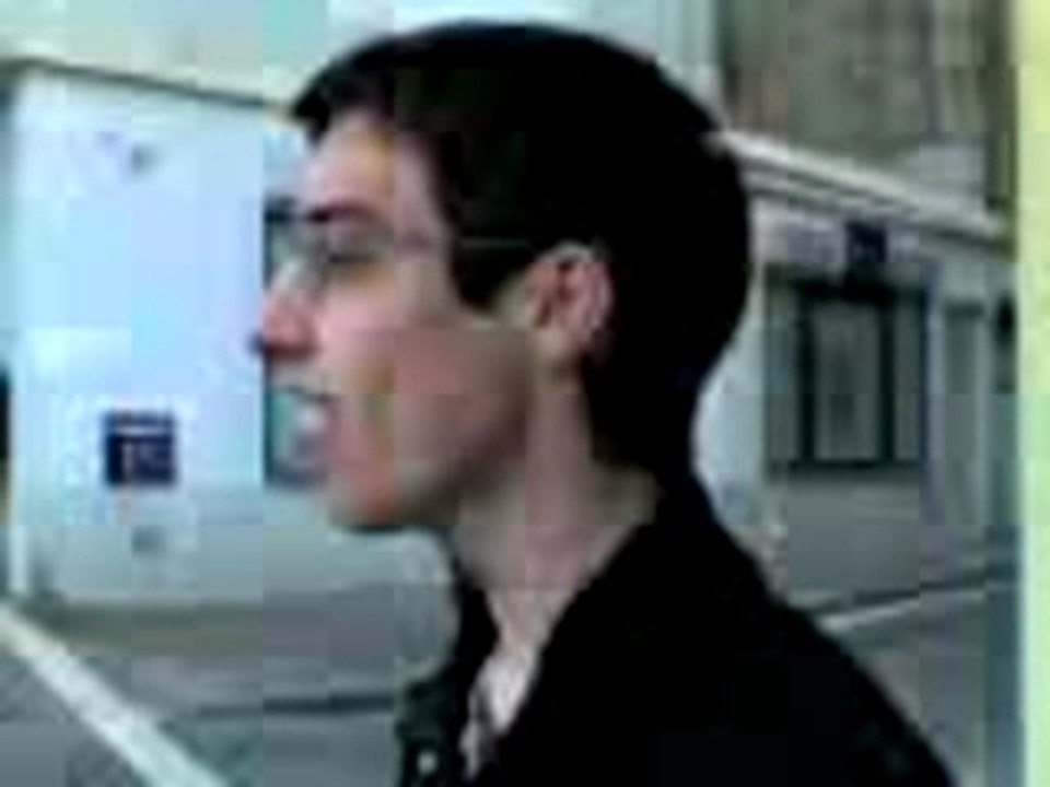 Al al al... Pourquoi tu rigoles