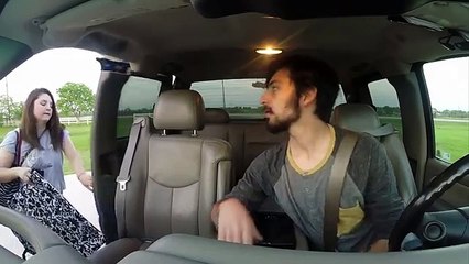 YouTube: le hizo una romántica propuesta a su novia, pero no esperó esta respuesta