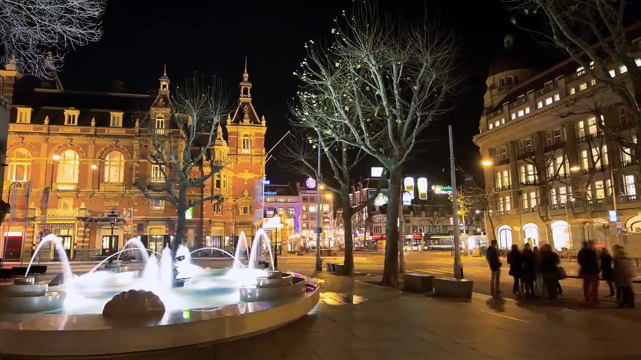 Photographer Captures Beauty of Amsterdam