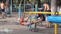 Super Strong 73 Year Old ( Street Workout old man )