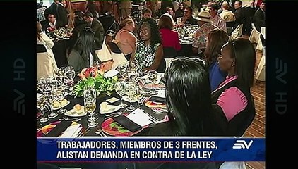 Oficialismo y oposición preparan marchas para el primero de mayo