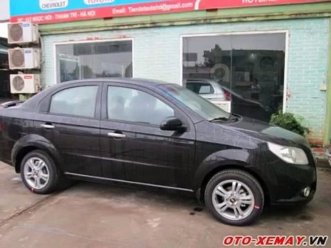 Bán xe ô tô Chevrolet Aveo 2015 giá rẻ nhất