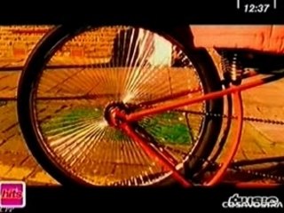 Daddy Nuttea - Elle vit sa vie