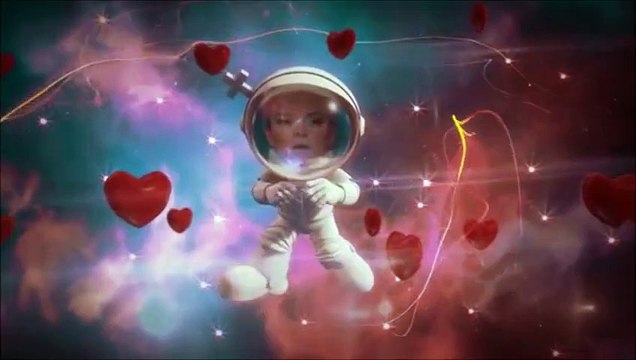 Erdem Kınay Ft. Demet Akalın - Yalnız Ordusu (2015)