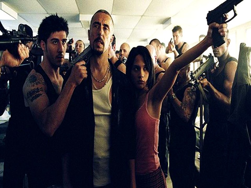 Regarder film complet District B13 (2004) le streaming en ligne