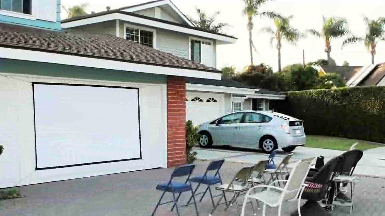 Get the best DIY Projection Screen and Wall Projector