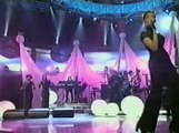 Mary J Blige Brandy Aretha Franklin Chaka Kahn Cece Winans & Whitney Houston   Waiting to exhale medley Live @ 39th Grammy awards 26 feb 1997