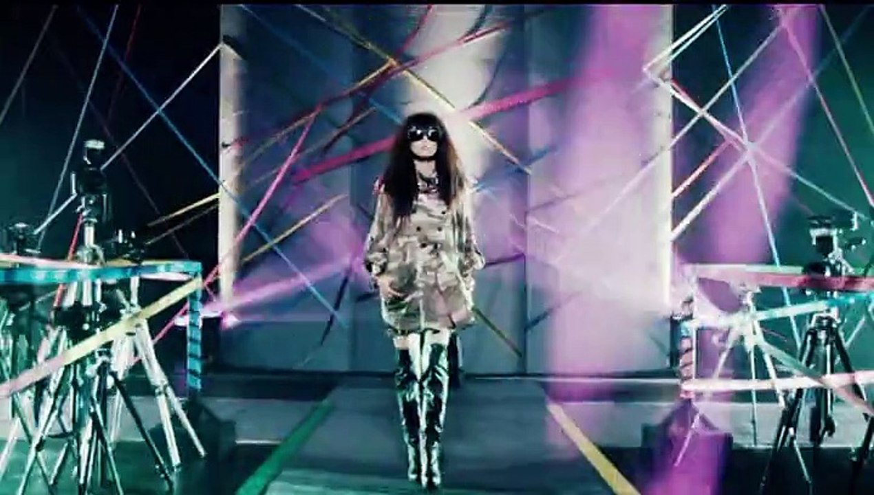 Aya Kamiki : The Light