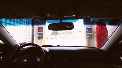 A l'intérieur d'une station de lavage automatique avec une GoPro