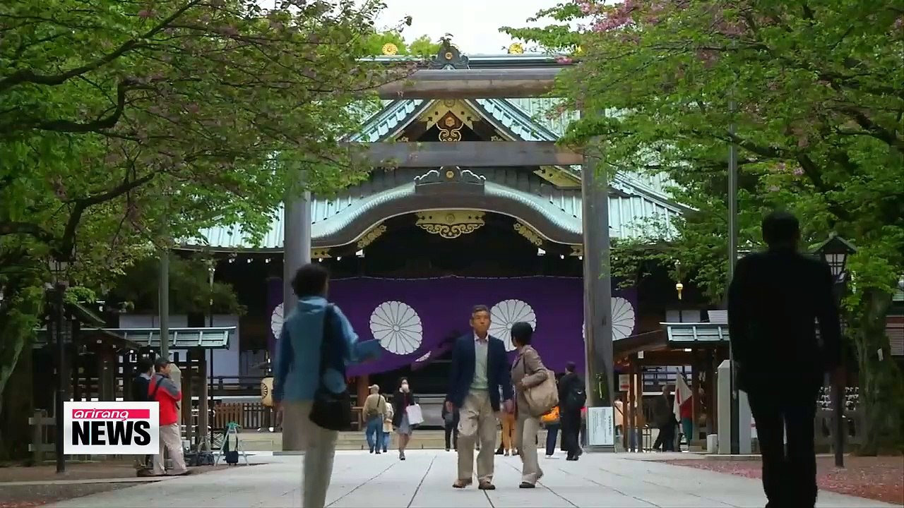 Korea slams Abe for sending ritual offering to controversial war shrine