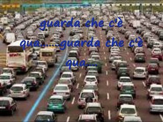 calabrese incazzato in auto in coda sulla salerno-reggiocalabria inveisce .wmv