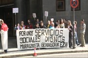 Procesión de ‘picaos’ en Bilbao por los recortes sociales