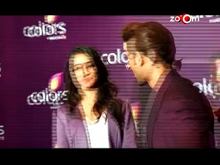 Descargar video: Shraddha Kapoor and Hrithik Roshan on movie's content being leaked online - Bollywood News