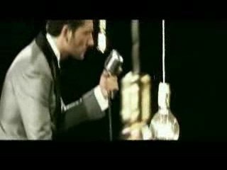Aaron - Clip U Turn (Lili)