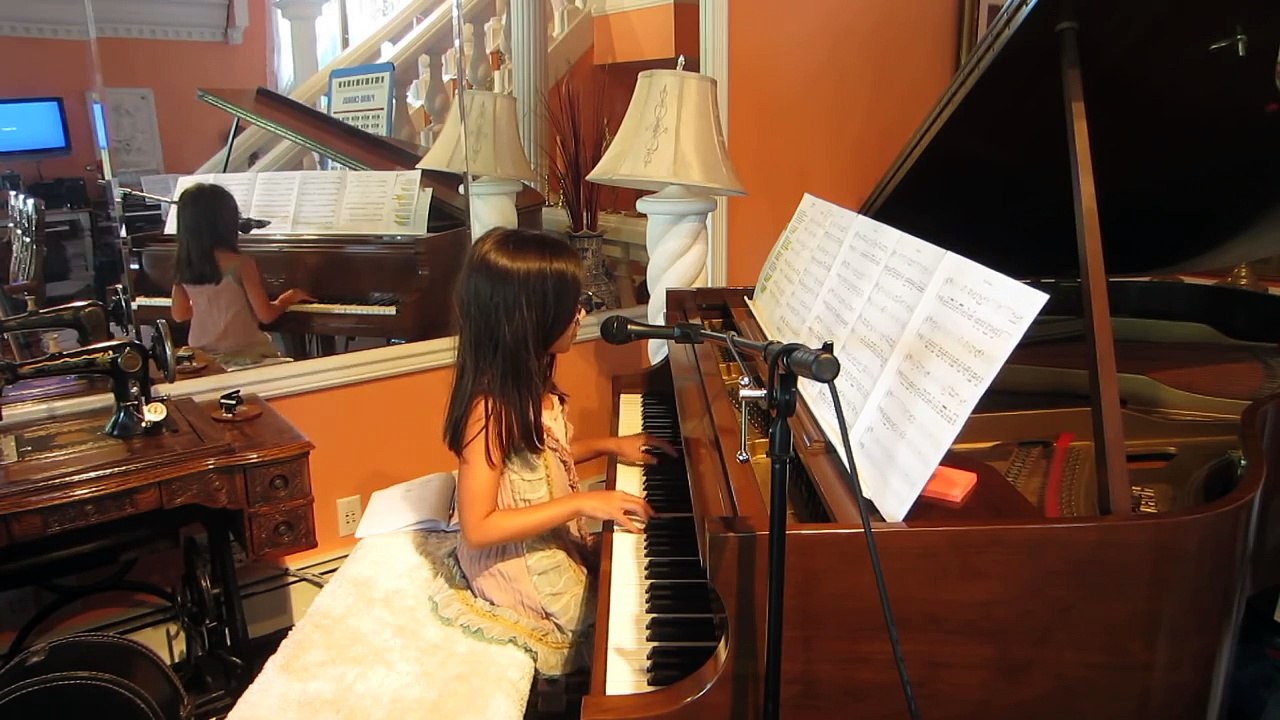 The Reason; Hoobastank; Piano Solo Played/Arranged and sung by Jasmine age 8 MVI_1430.MOV