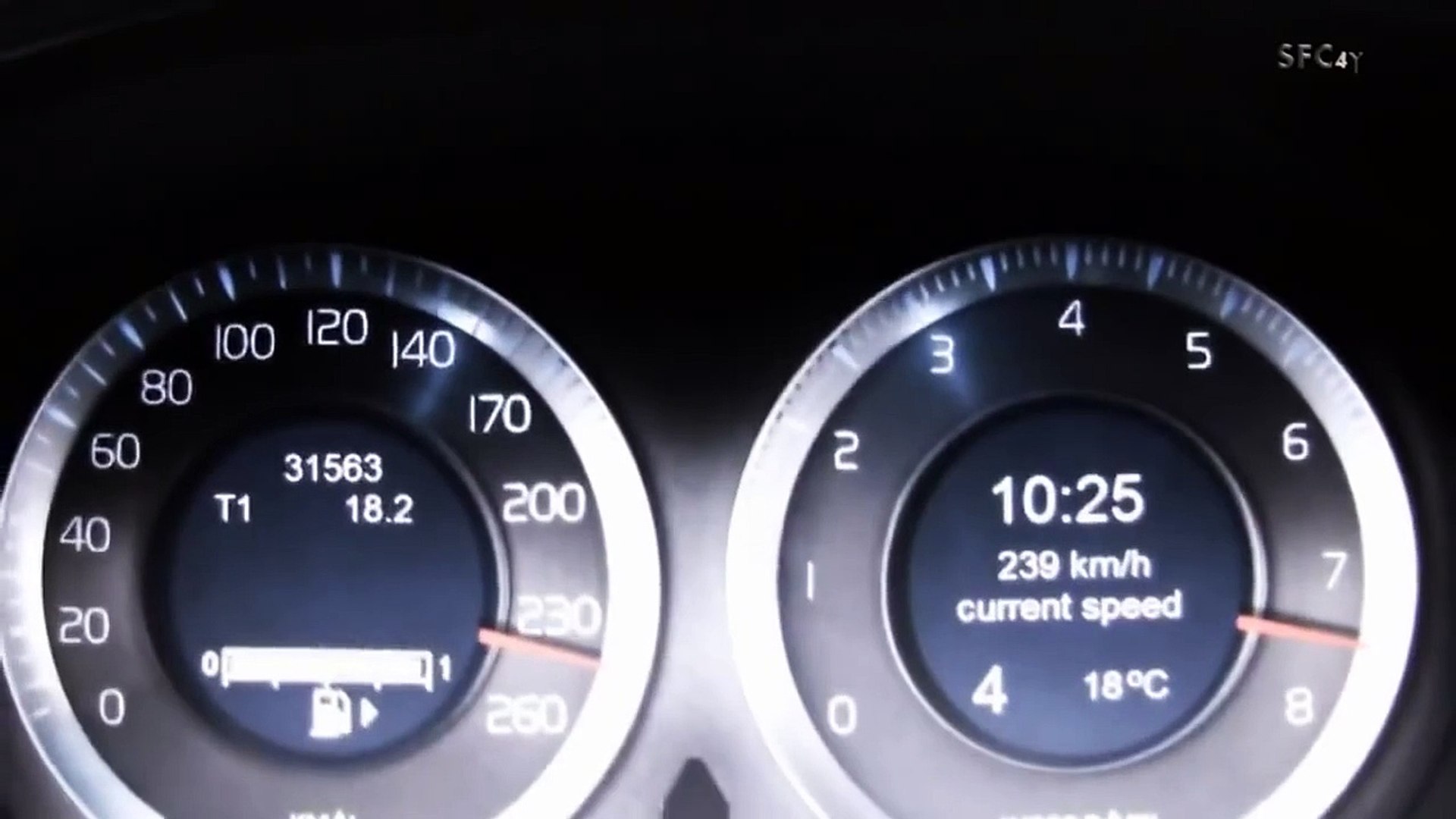 ⁣2013 - Lamborghini Veneno Speed Test - HD