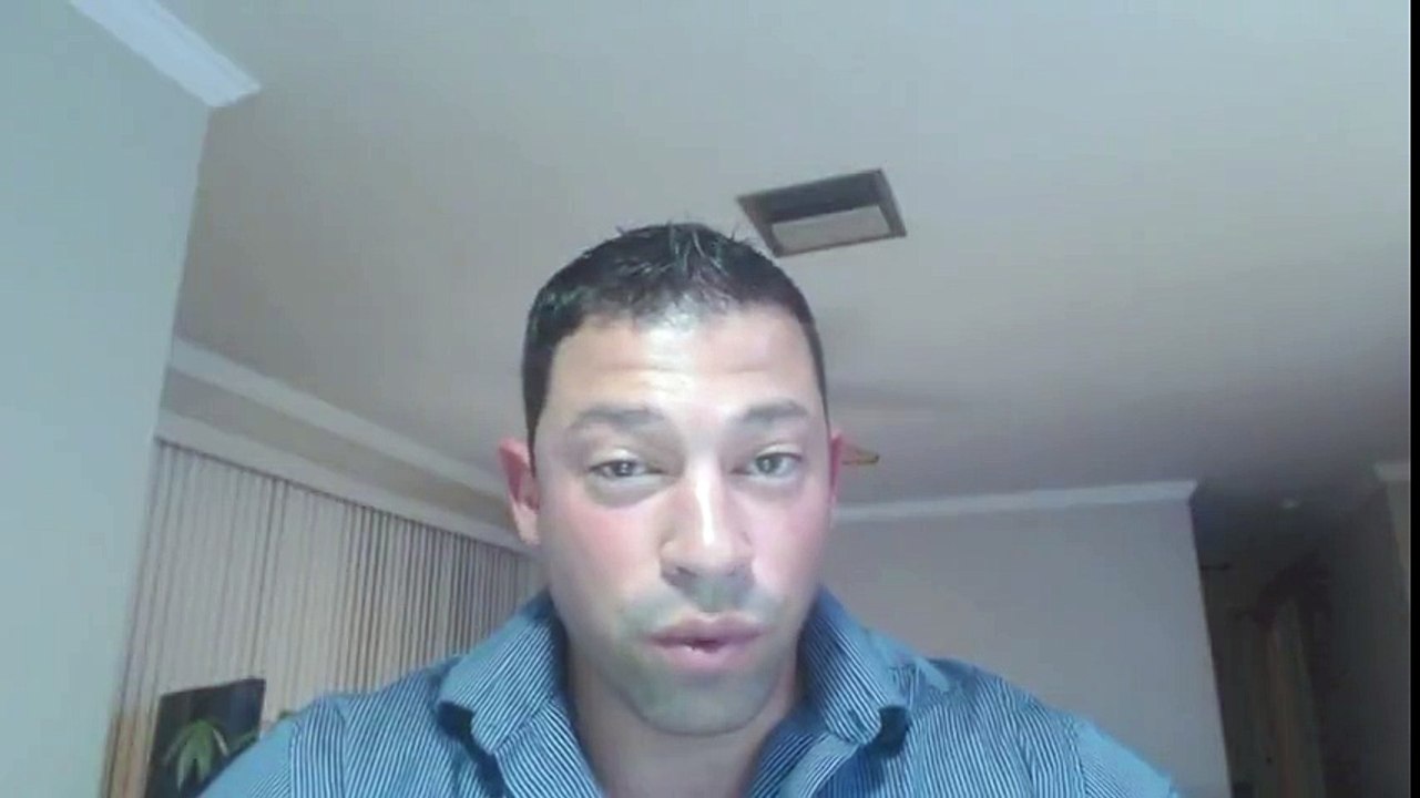 Team building famous and young real estate agents that really want to learn