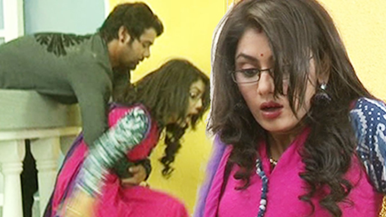 Abhi To Save Pragya From Danger | Kumkum Bhagya | Zee TV