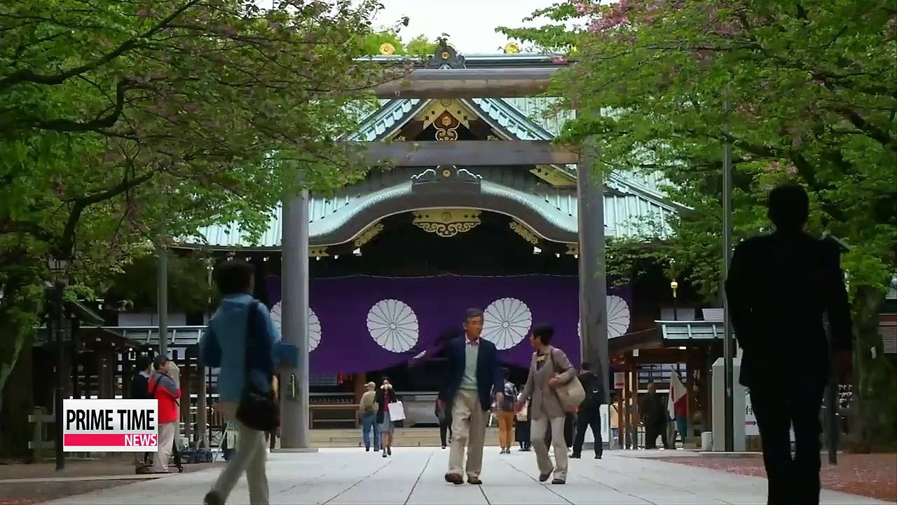 Korea slams Abe for sending ritual offering to controversial war shrine