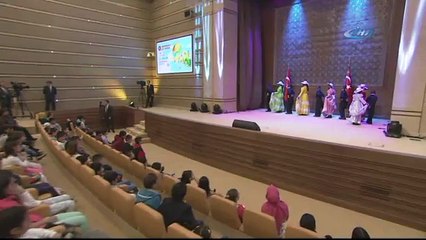 Küçük konuklarıyla birlikte haykırdı: Çocuklara kıymayın