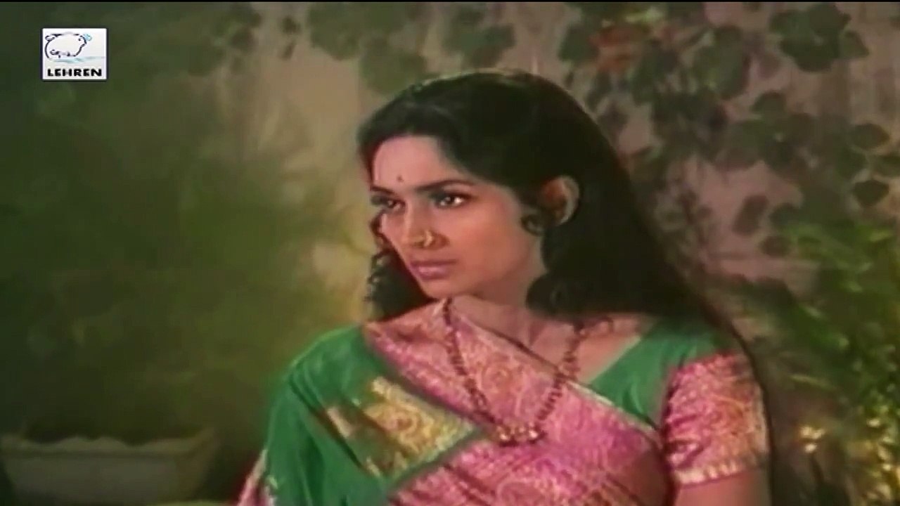 Main Tulsi Tere Aangan Ki Title Song | Hindi Film Song