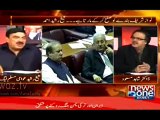 Sheikh Rasheed reveals -@- Aitzaz Ahsan ko Nawaz Sharif Jan se Marna Chahty hy... Watch this Video