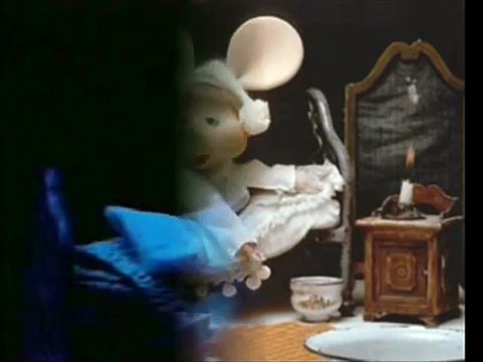 TOPO GIGIO A LA CAMITA ☺