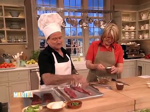 Robin Williams Laughs and Cooks Alongside Martha Stewart - Martha Stewart