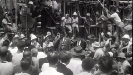 Paul Robeson sings for the workers at Sydney Opera House
