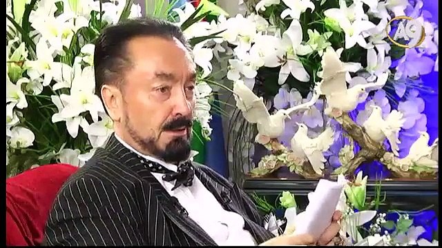 Türkiye’yi bölmek isteyenin karşısına ilk önce polis ve asker sonrada halk çıkar. Türk polisi şu an tetikte