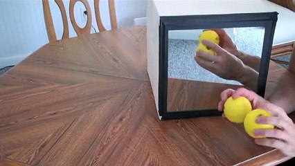 Mirror Box for Finger Pain Relief and Therapy