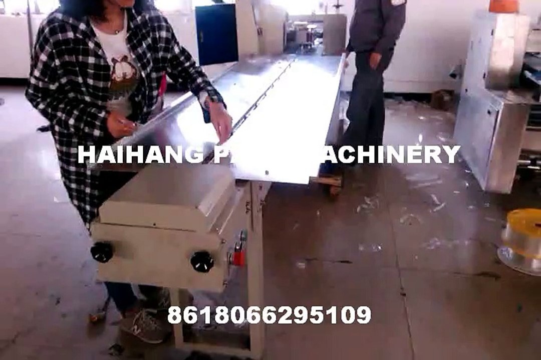 ice cream spoon packing machine