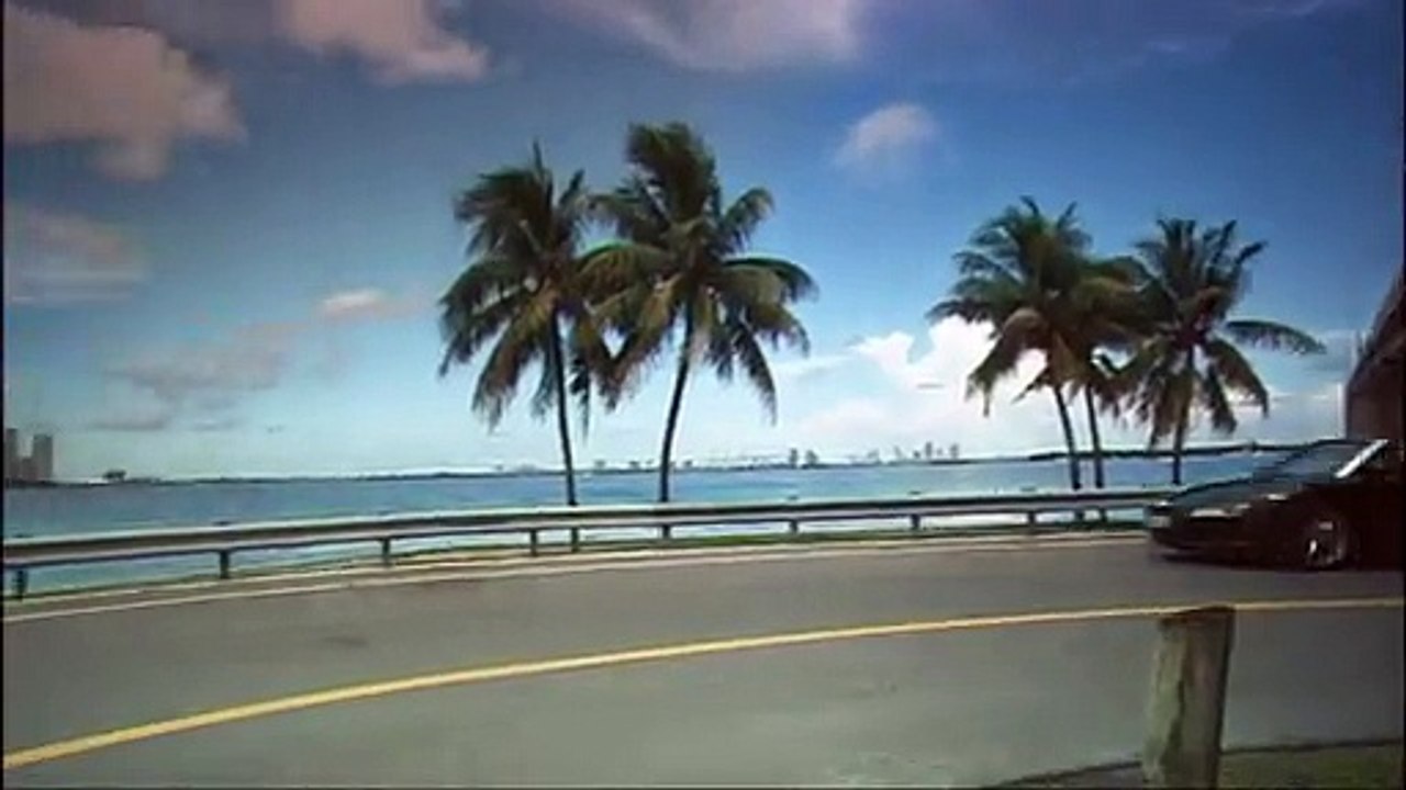 Audi R8 5.2 FSI Quattro - Video Dailymotion