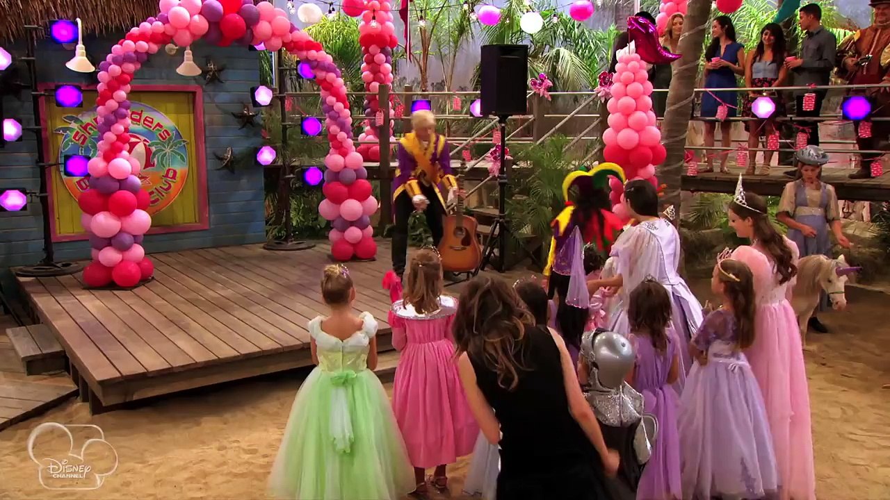 Austin & Ally - Princesses & Prizes - Upside Down