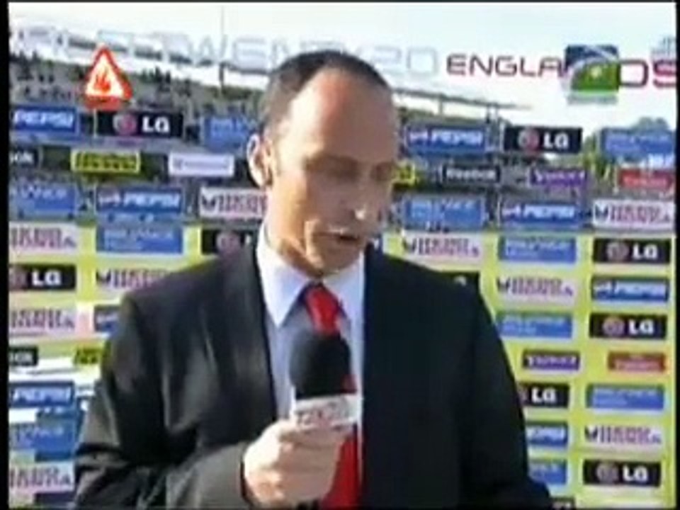 World T20 - Sangakkara with Sri Lankan Team By Punjabi Totay