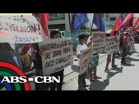 Farmers protest in Davao and NFA against Rice Smuggling