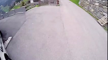 Ce mec est un Génie ce qu'il fait avec son Vélo est INCROYABLE