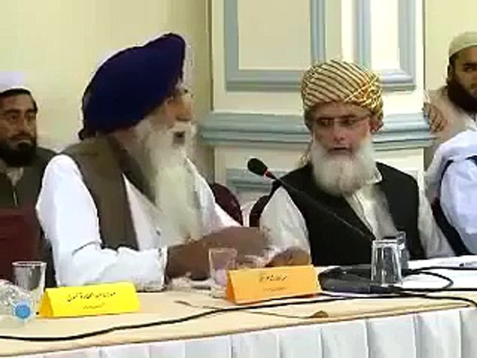 Must watch : Sardar Shaam Singh speech about Muslims and Pakistan