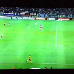 Cruzeiro vs River Plate: Carlos Sánchez revive a los millonarios